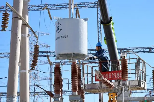 訂單排到2029年、價格飆升30%，歐美為何排隊瘋搶中國變壓器？